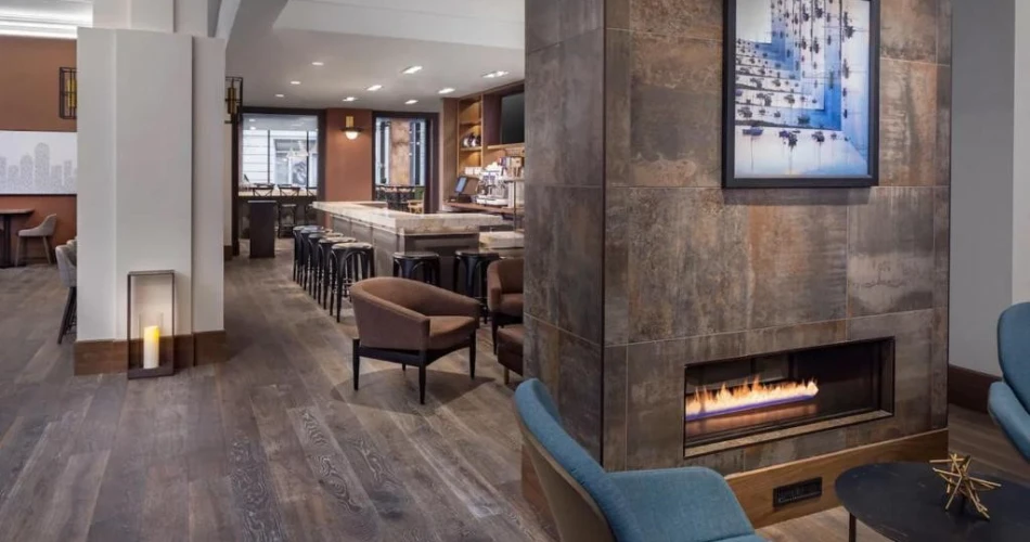 Top Hotels Near TD Garden With Parking for Your Perfect Boston Stay
